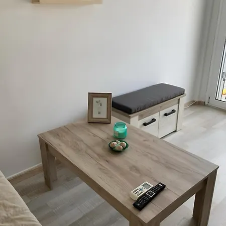 Nouri Schoene In Direkter Strandnaehe, Schnelles Internet, Freies Parken, Nahe Flughafen *