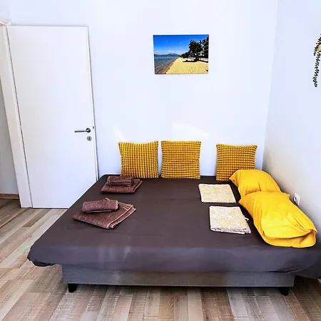 Nouri Schoene In Direkter Strandnaehe, Schnelles Internet, Freies Parken, Nahe Flughafen *